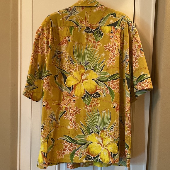 Margaritaville tropical button down men’s shirt. Gorgeous fabric XXL like new - Picture 3 of 8